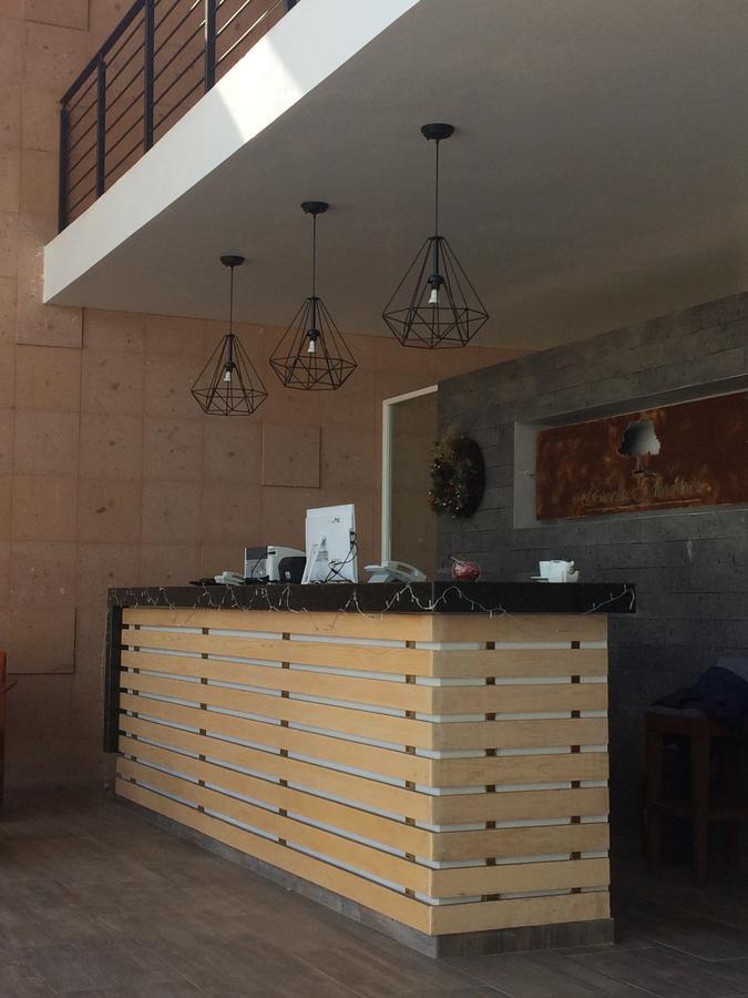 Hotel Rancho Tabachines Ситакуаро Экстерьер фото
