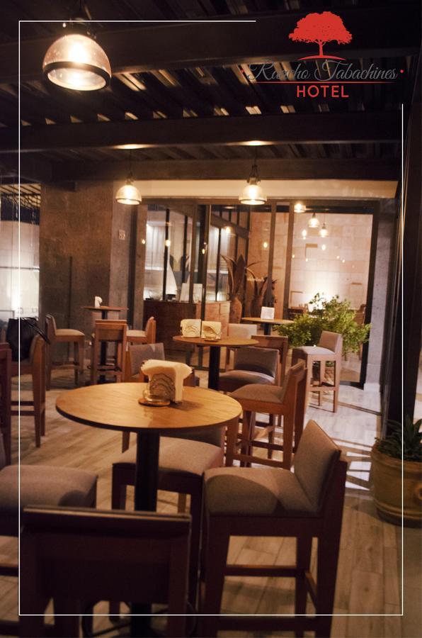 Hotel Rancho Tabachines Ситакуаро Экстерьер фото
